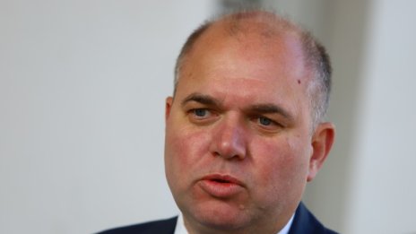 Панев: Няма да се подадем на свалките на Борисов