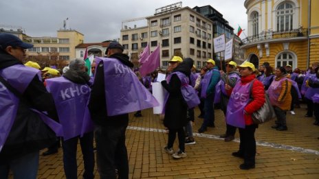 Редица въпроси по минималната работна заплата