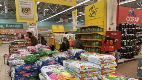 В Турция се готвят за коледния пазар на българите