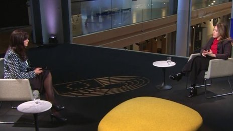 Стела Асанж: САЩ съдят Джулиан заради разкритията за войните в Ирак и Афганистан