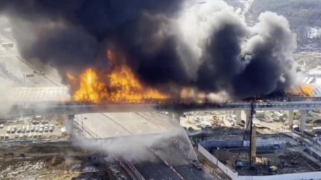 Катастрофа предизвика огромен пожар в Южна Корея, има 6 жертви