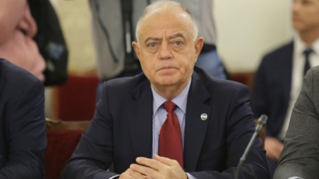 Атанасов: Пожелавам успех на Нинова, но няма да подкрепим БСП