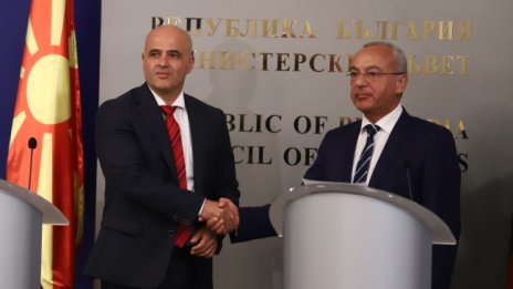 Донев категорично осъди побоя над българина в Охрид