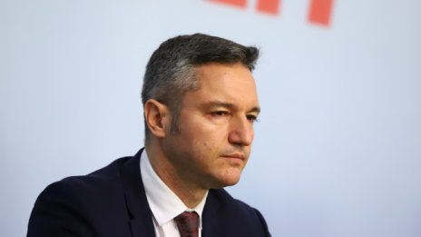 Вигенин: До разпускането на НС няма да гласува механизма за разследване на главния прокурор