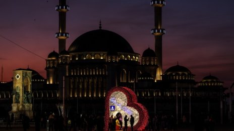 Германското консулство в Истанбул затвори врати