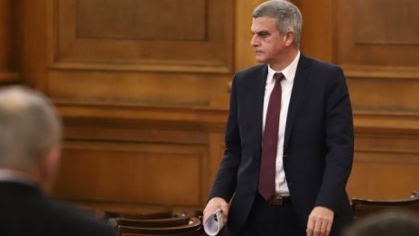 Стефан Янев: Тотален срив на политическата система у нас