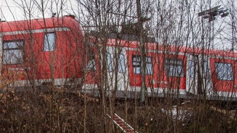 Влак дерайлира в САЩ, предприета е евакуация на района