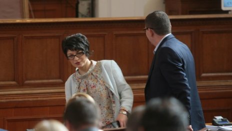 Атанасова: ГЕРБ е подкрепял БСП, но няма да влезе в коалиция