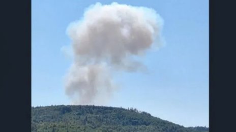 Няма пострадали, евакуираха около 300 души след взривовете във военния завод край Трявна