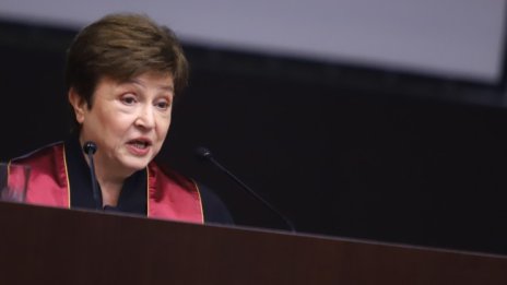Кристалина Георгиева: Не искам дъщеря ми и внучката ми да работят повече от мъжете