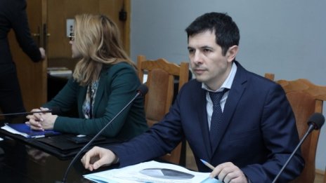Гунев: Не можем да запечатаме границата