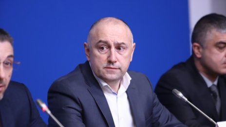 Каримански: Не очаквах това от Велкова