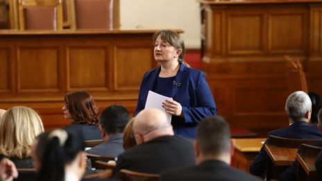 Сачева: Единствено ГЕРБ може да направи правителство