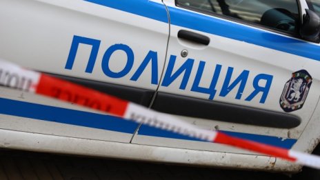 Безредици в ромската махала в Стамболийски, двама униформени са ранени