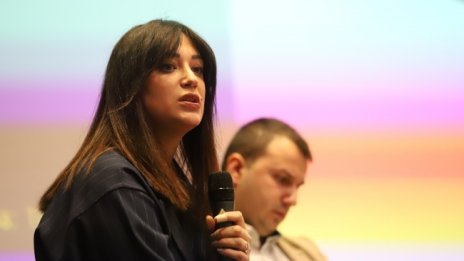 Славкова: Има вариант за бърз избор на председател на парламента
