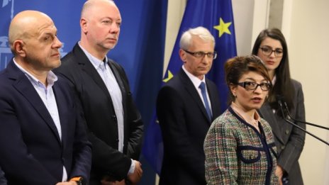 Атанасова: Предстоят лидерски срещи с отделните групи