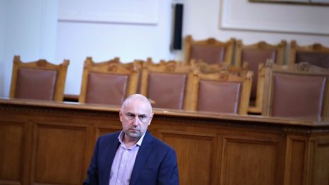 Каримански призова за закон за отговорност на народните представители