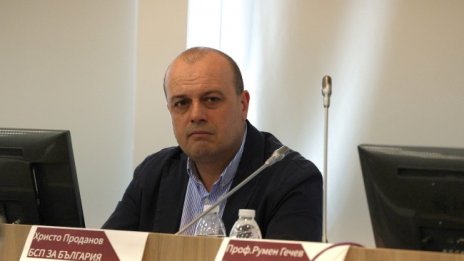Проданов: От модела Борисов минахме на модела Радев