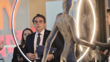Асен Василев: Когато има кабинет, веднага изтегляме бюджета