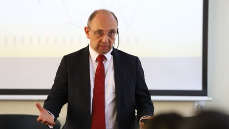 Василев: Министрите могат да свършат добри неща