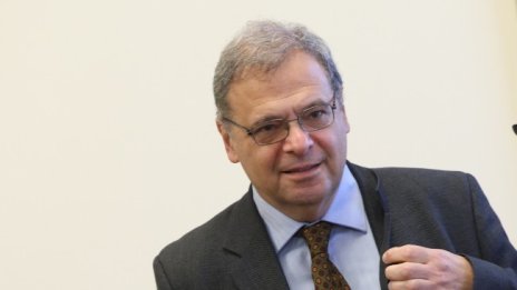 Няма причина да не се стигне до ротация на премиерите