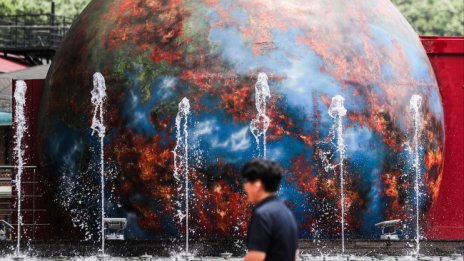 Светът отбеляза най-горещия си ден откакто има записки, ще чупим още рекорди