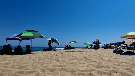 Топло ще е утре, но с кратки валежи и гръмотевични бури 