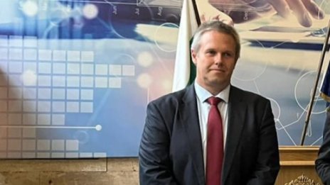 Изяснява се от къде идва атаката към Народното събрание
