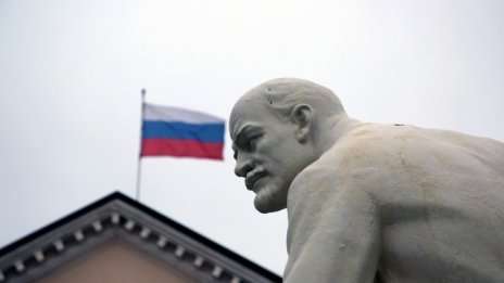 Пиян мъж се опита да подпали мавзолея на Ленин 