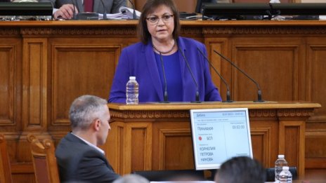 Нинова: За 10 часа продадоха България няколко пъти
