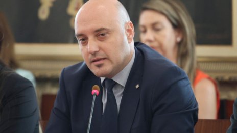 Министър Славов пусна нова жалба срещу избора на Сарафов