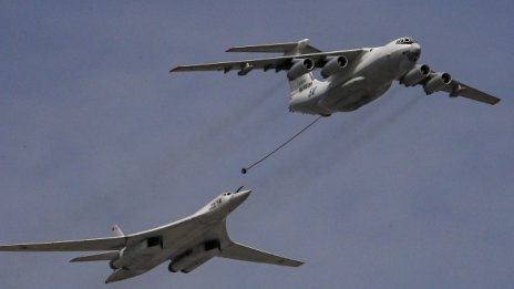 Датските ВВС прехванаха руски бомбардировачи 