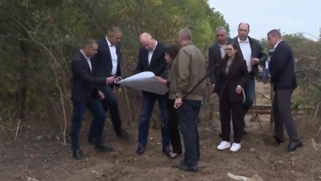 Желязков отиде по спешност в Плевен, призова за намаляване на водозагубите