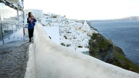 Гърция търси 90 000 работници за туризма &ndash; сезонът е под въпрос