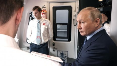 Висшите служители на Путин пренебрегват заповедите му 