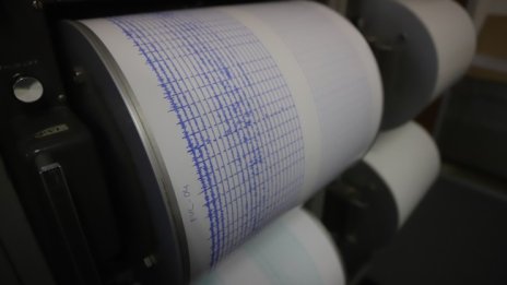 Къщи се напукаха след поредното земетресение в Турция 