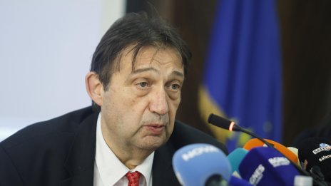 Иван Шишков за АМ "Хемус": Не може да си позволим да се събори незаконно строителство в такъв мащаб