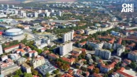 Близо 16 000 мълнии ударили страната снощи