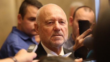 Тагарев: Малко са бройките ракети, които даваме на Украйна