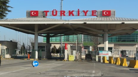 Няколко държави са замесени с дрогата в дипломатическата кола