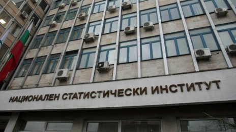 Средната работна заплата се вдигна със 7,52%, депутатската  - с 19,5