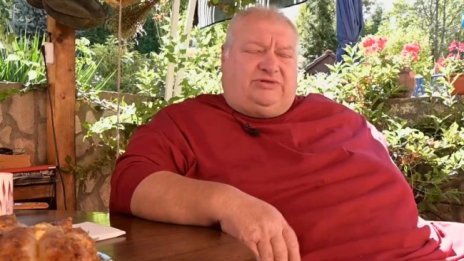 300-килограмовият Кирил &ndash; затворник в собствения си дом