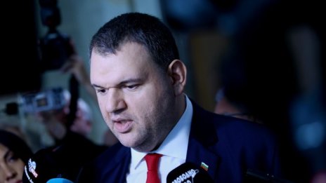 Пеевски: "Възраждане" служи на чужди сили