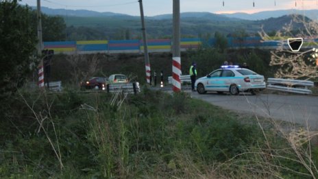 Уволняван за наркотици полицай обърна патрулка, пак дрогиран 
