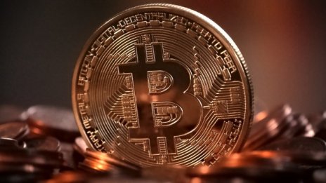 Биктойн за първи път прескочи границата от 50 хил. долара 