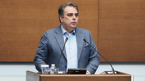 Асен Василев: ПП:  Трябва пакет от мерки заради повишаващите се цени на горивата