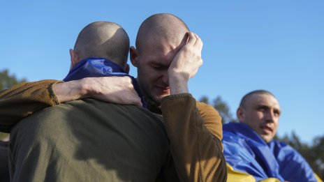 В Русия примамват украинските военнопленници: Елате на наша страна, за да превземем Европа заедно