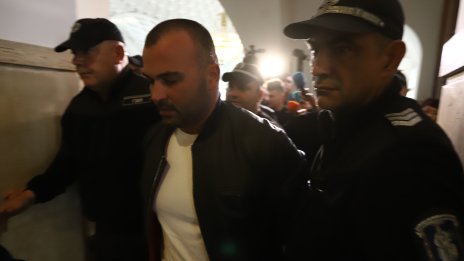 Любенов за катастрофата, при която загина французин: Гледах си телефона