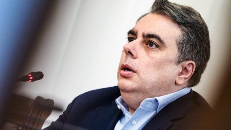 Асен Василев: Няма 2 млрд. стари фактури, това са &bdquo;плоски лъжи&ldquo;