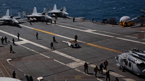 Рисковани маневри край Тайван: САЩ тестват свободно падане на хеликоптери